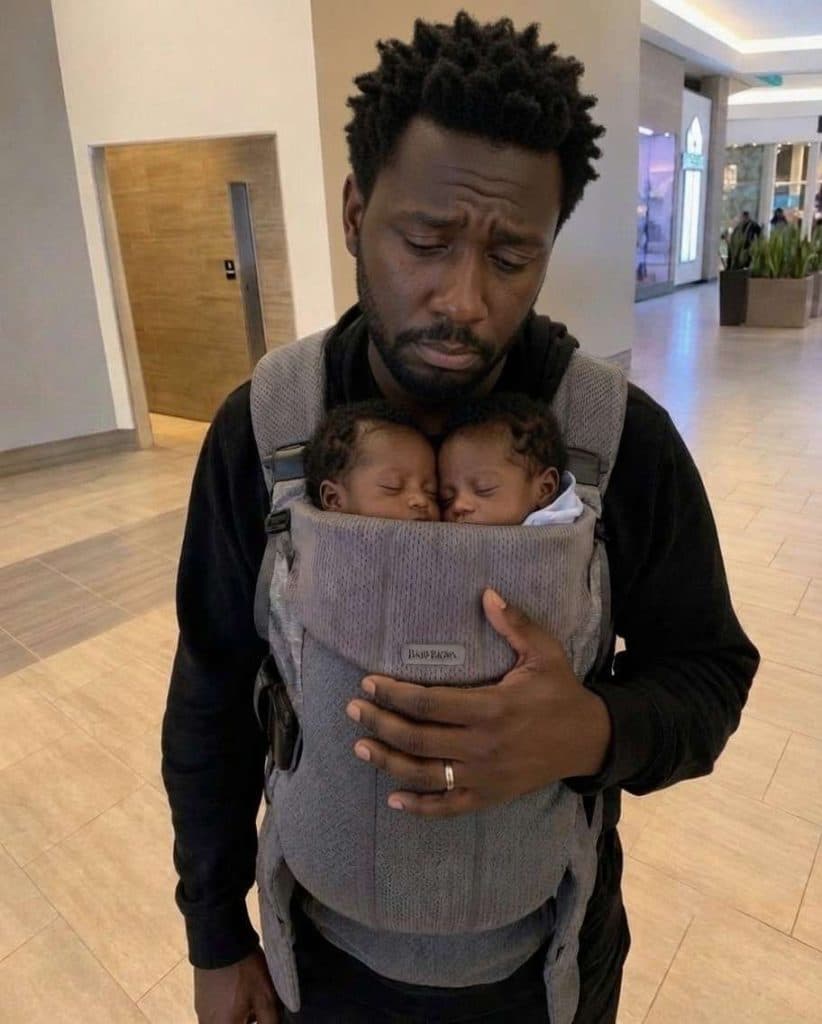 I Took My Newborn Twins Into the Women’s Restroom to Change Them An Entitled Woman Called the Auth0rities on Me, but She Regretted It Instantly