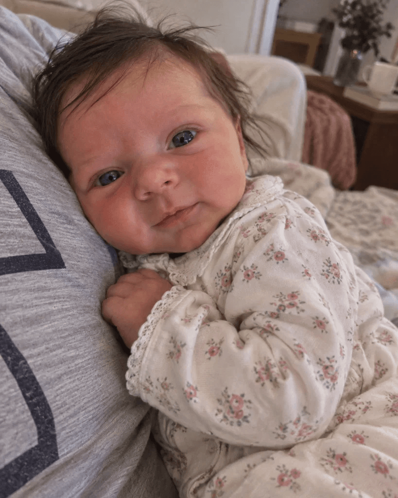 I agreed to carry a baby for my twin brother, but when he held his newborn daughter for the first time, he refused to take her home. The reason behind his decision left me completely pale.